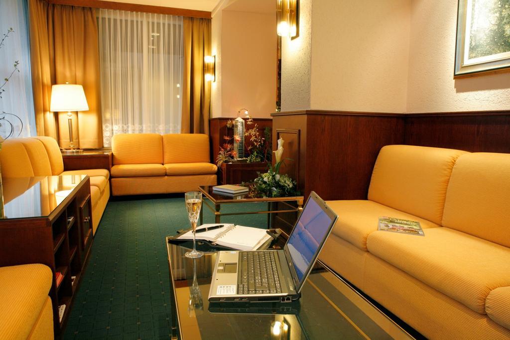 Elite Hotel Lausanne Ngoại thất bức ảnh